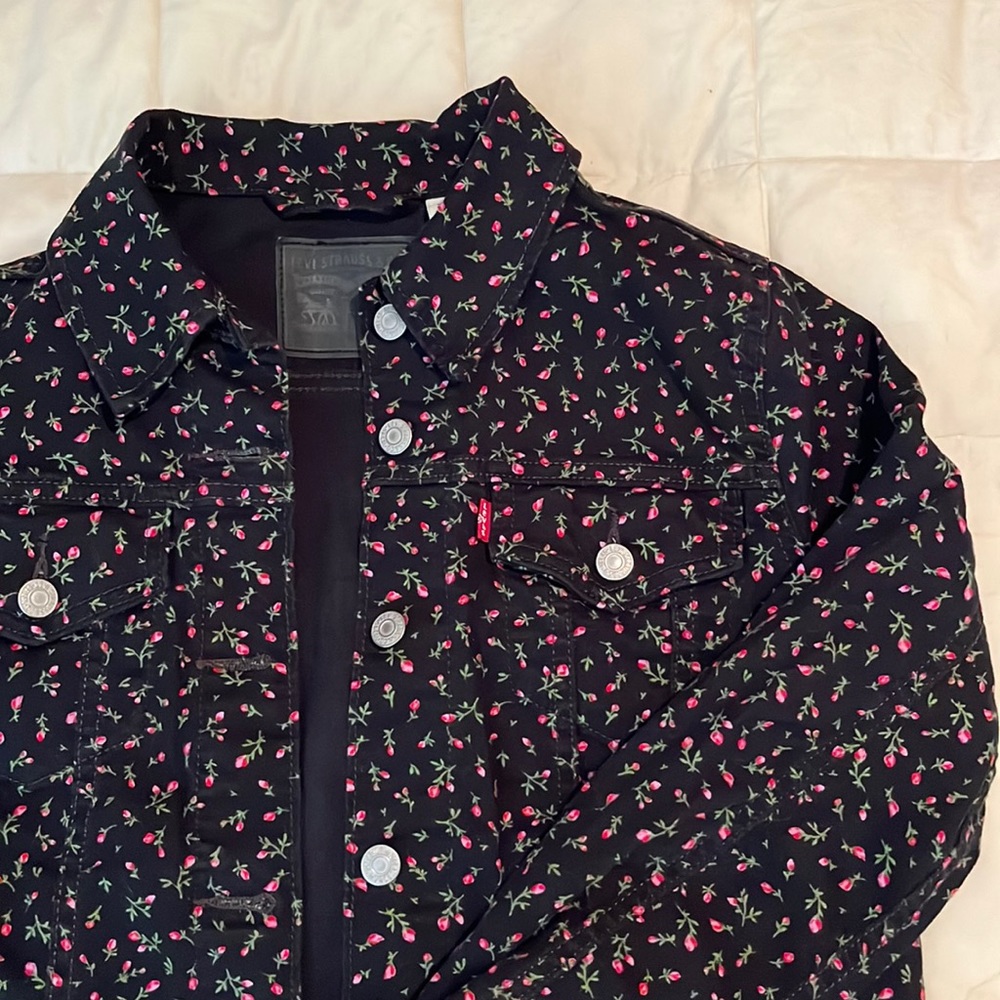 Levi’s black label rosebud jacket